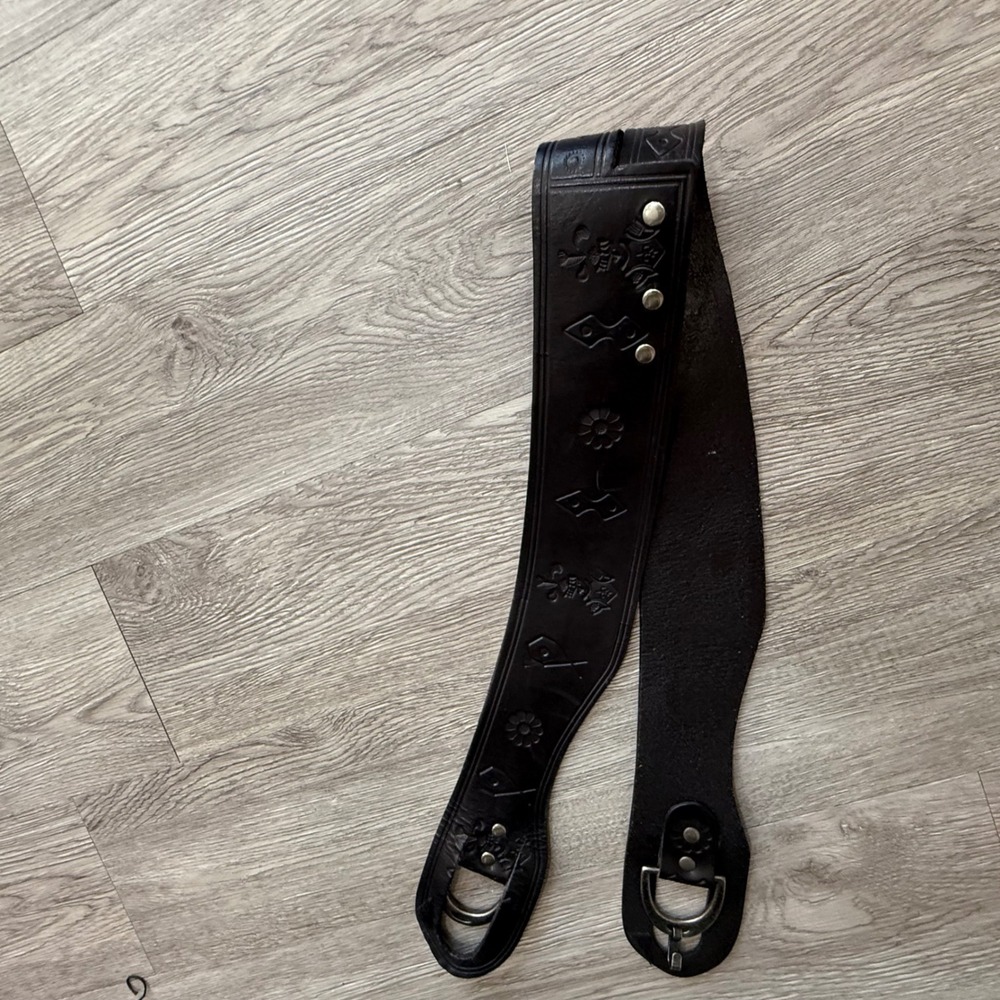 Linea Pelle‎ Black Leather Belt Wide Waist Western Embossed Medallion statement
